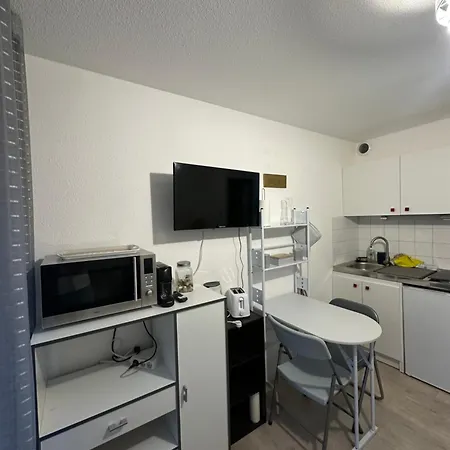 En Rdc, Climatise Apartmán *