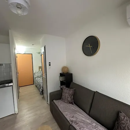 En Rdc, Climatise Apartmán *